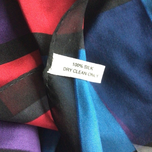 ACCESSORY STREET WINDOWPANE MULTI COLORED SILK NECK OR HAIR SCARF - Picture 10 of 10
